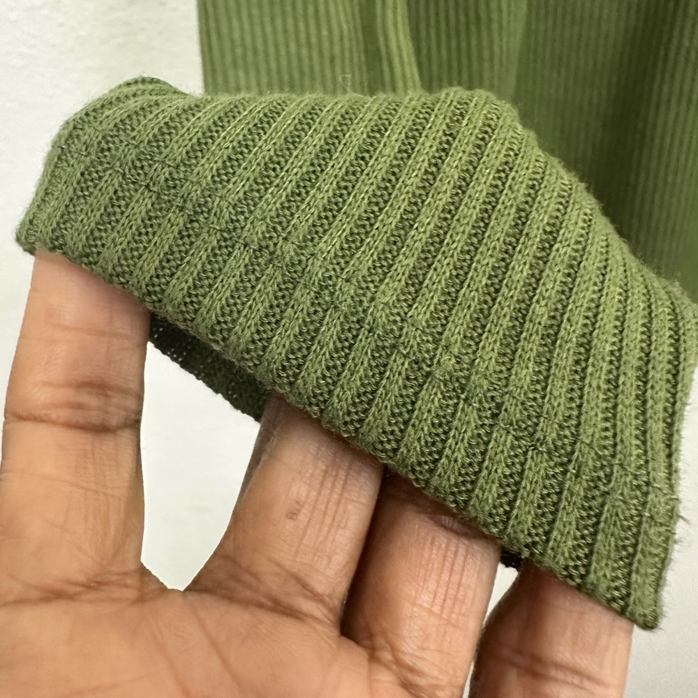 H&M Green Ribbed Knit Top - Picture 8 of 9